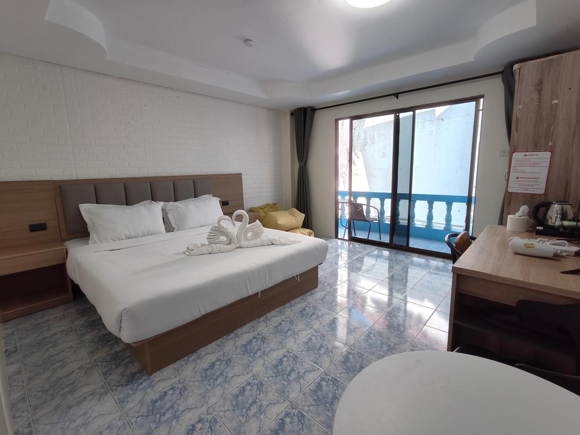 Baankasemsuk Resort 般咔 深宿 Patong Eksteriør billede